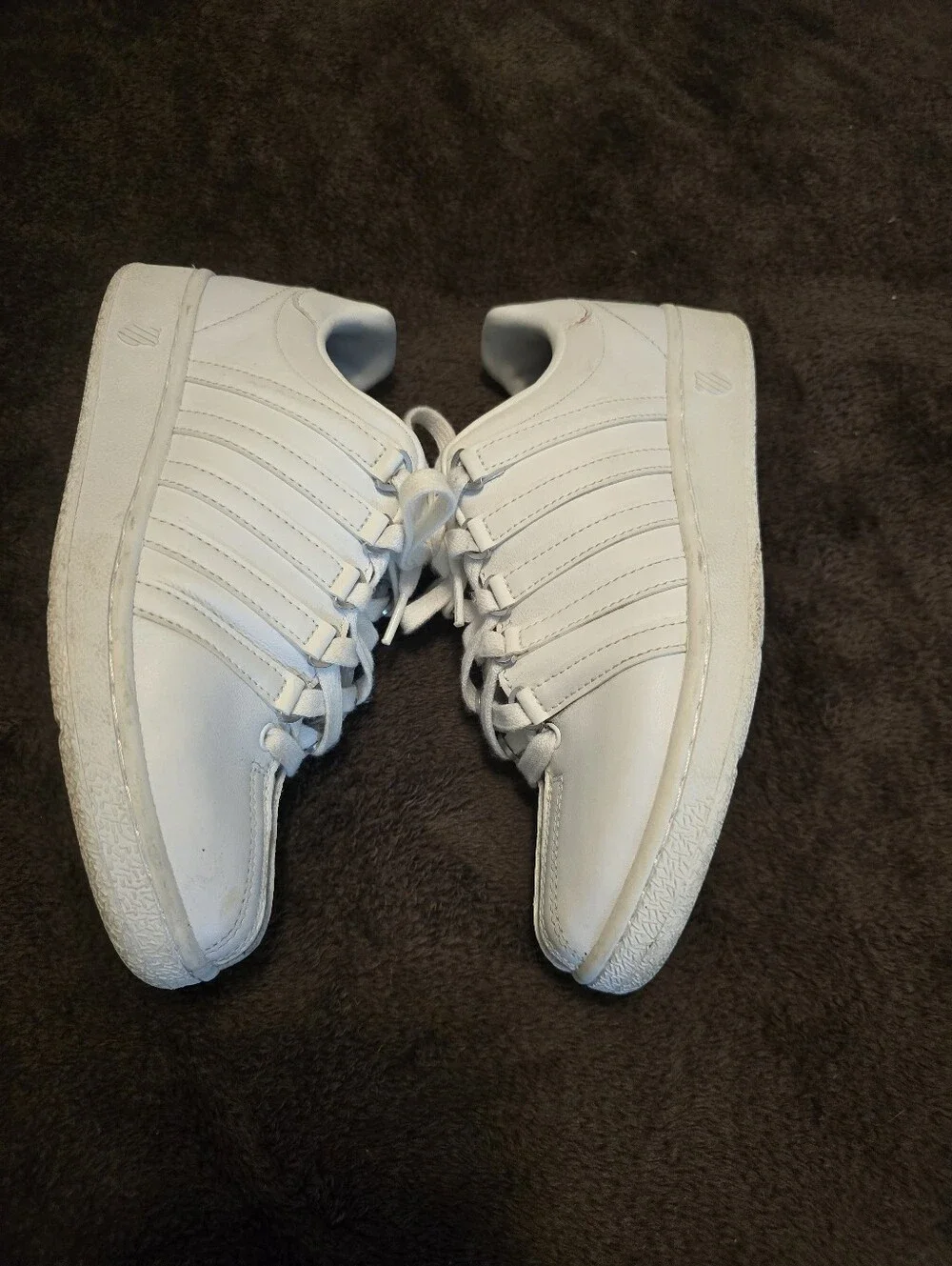 K-Swiss Women's White Leather Sneakers with Embroidered Shield Size 8M - Picture 8 of 8